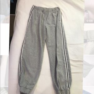 gray brandy melville sweatpants